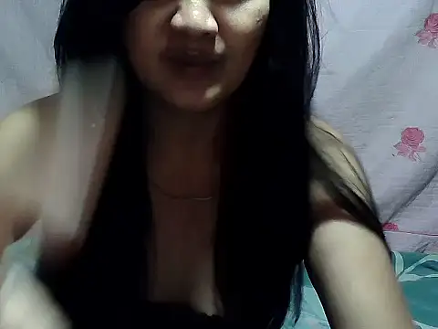 Snapshot of Sh1nbae22 chatting on May 10, 1:16 pm Sh1nbae22 online show from May 10, 1:16 pm