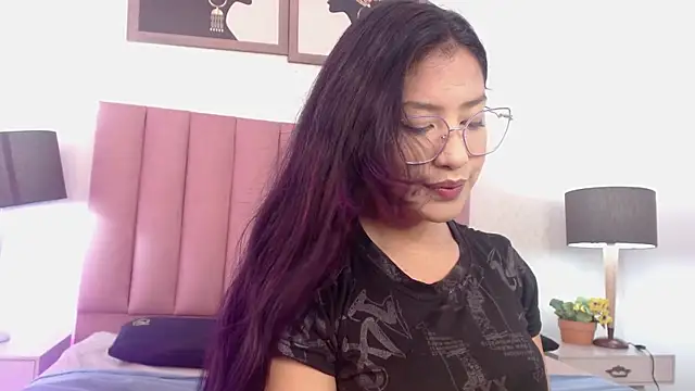 SweetMilie gh online show from April 13, 3:23 am