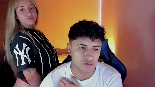 Jhon Sara online show from April 15, 11:49 pm