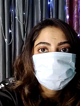 Snapshot of ISHA-STRIP chatting on April 13, 5:40 pm ISHA-STRIP online show from April 13, 5:40 pm