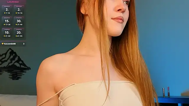 Snapshot of SunFlowerHoney chatting on February 23, 1:14 am SunFlowerHoney online show from February 23, 1:14 am