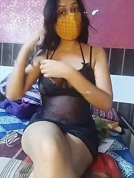 Snapshot of Sweet_sonii chatting on May 28, 10:51 pm Sweet sonii online show from May 28, 10:51 pm