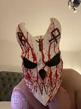 Deviltitan online show from February 18, 2:51 am