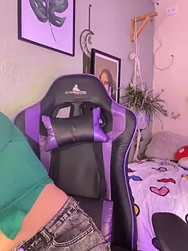 Pandorart  online show from April 15, 2:40 am