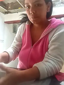 Snapshot of Pamelaks chatting on February 27, 3:34 pm Pamelaks online show from February 27, 3:34 pm