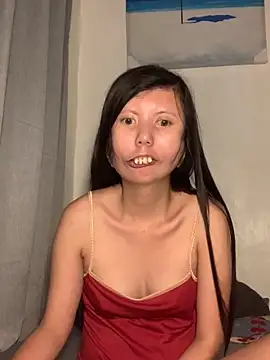 Snapshot of lady_moon09 chatting on February 22, 5:08 am lady moon09 online show from February 22, 5:08 am