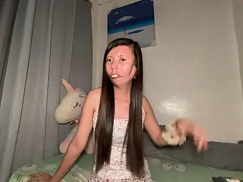 Snapshot of lady_moon09 chatting on March 3, 3:40 pm lady moon09 online show from March 3, 3:40 pm