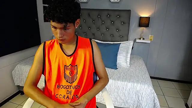 georgeowennss online show from March 3, 1:17 pm