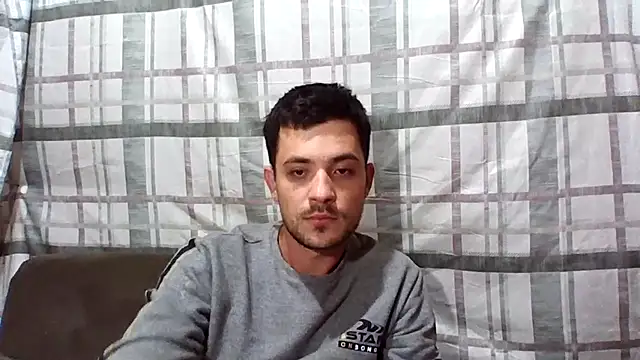 machodotado97 online show from April 12, 8:47 pm