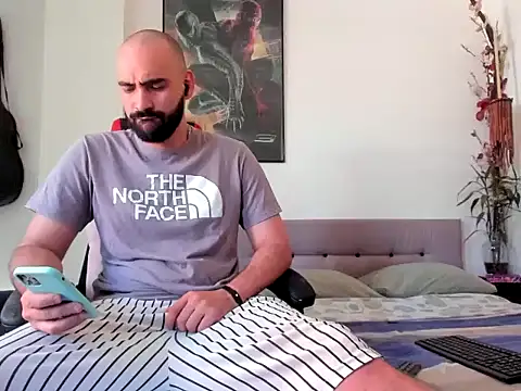 Snapshot of ivann_nn chatting on May 9, 4:34 pm ivann nn online show from May 9, 4:34 pm