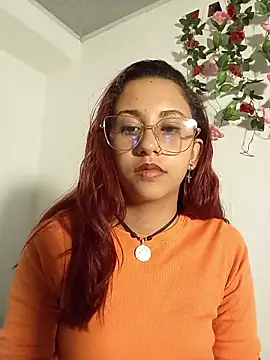 MiaBloom19 online show from February 20, 6:26 am