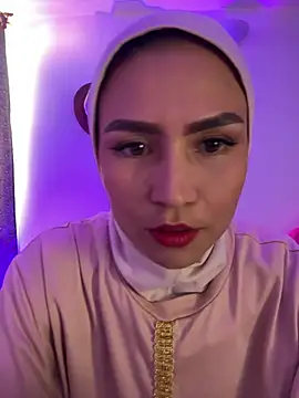 Snapshot of Darsha_Khemu chatting on May 28, 9:23 pm Darsha Khemu online show from May 28, 9:23 pm