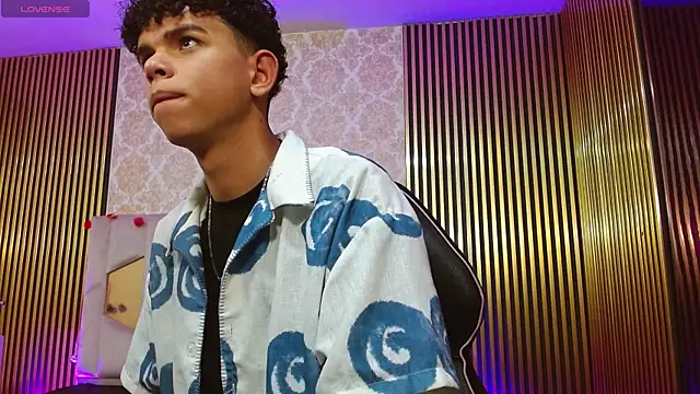 keahi tay online show from April 15, 8:20 pm