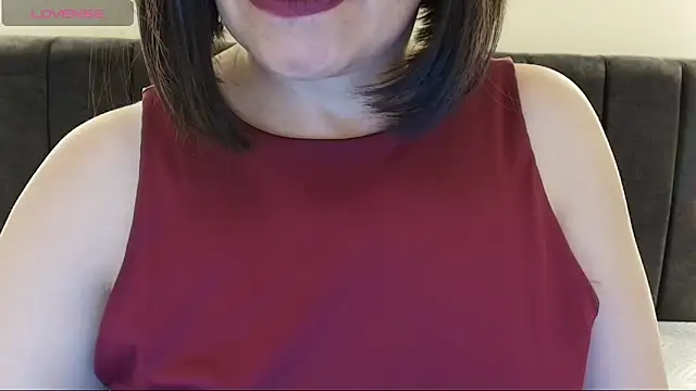 Snapshot of MoriahStorm chatting on May 12, 12:35 pm MoriahStorm online show from May 12, 12:35 pm