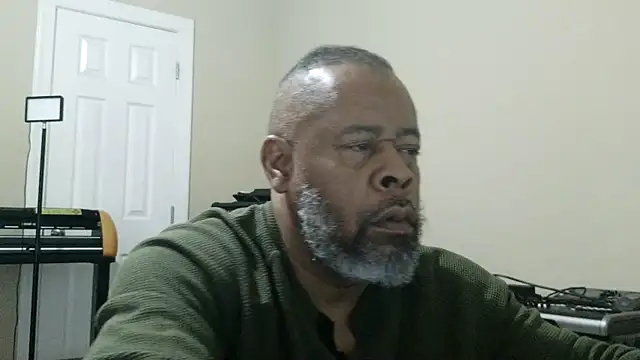 Cleozevo1961 online show from March 12, 4:57 pm