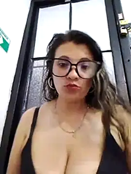 SKARLET KOVA online show from April 12, 1:10 am