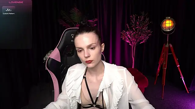 Wild Alice me online show from March 6, 4:14 pm