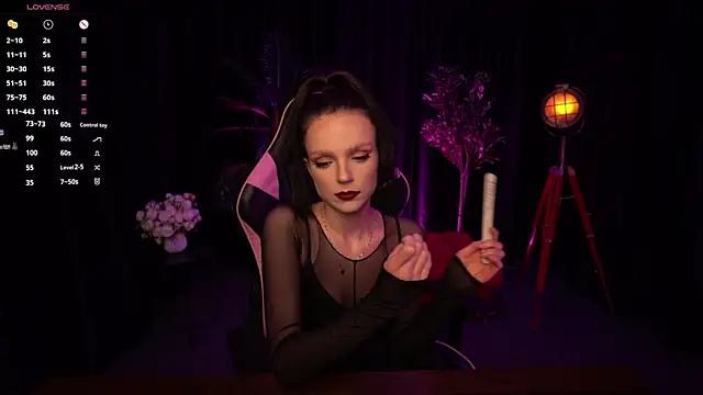 Wild Alice me online show from July 9, 3:27 pm