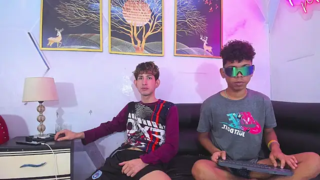 Snapshot of Spicy_guys chatting on February 18, 1:51 pm Spicy guys online show from February 18, 1:51 pm