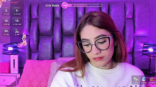 Snapshot of CloeDawson chatting on March 8, 12:42 pm CloeDawson online show from March 8, 12:42 pm