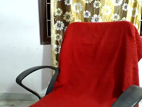 Snapshot of Angel_honeybear_143 chatting on June 21, 4:31 pm Angel honeybear 143 online show from June 21, 4:31 pm