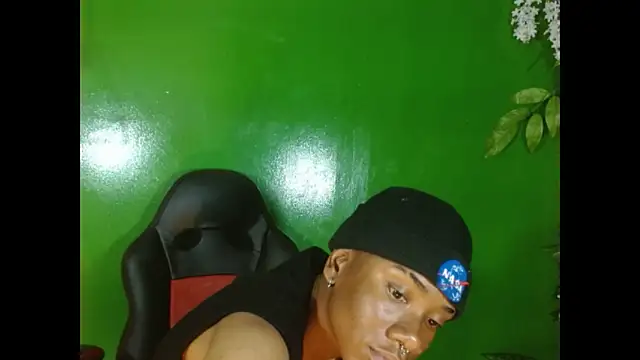 Snapshot of Darkiin_FTM chatting on February 26, 3:16 am Darkiin FTM online show from February 26, 3:16 am