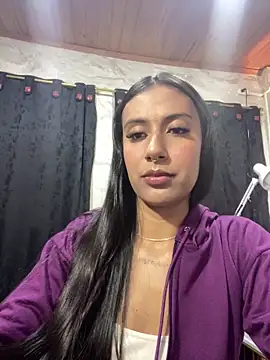 Tifqueen online show from April 27, 6:39 pm