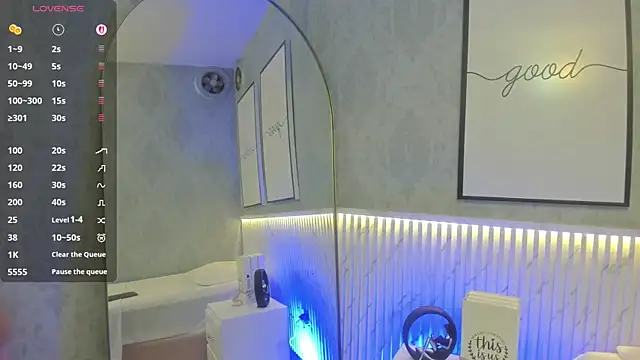 beautydoll18  online show from April 13, 11:27 am