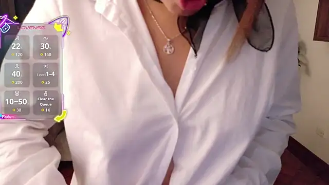 Alessia Monroe  online show from March 3, 1:28 pm