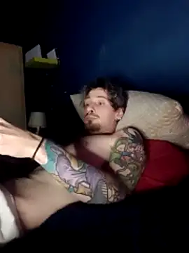 Snapshot of Magikmike94 chatting on February 26, 3:00 pm Magikmike94 online show from February 26, 3:00 pm