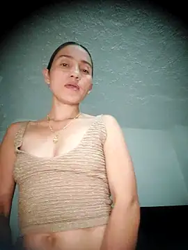 Snapshot of isaa- chatting on May 25, 6:36 pm isaa- online show from May 25, 6:36 pm