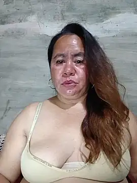 Snapshot of mature_l0ve43 chatting on July 8, 12:31 pm mature l0ve43 online show from July 8, 12:31 pm