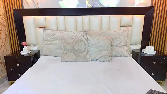 MiaDiamod online show from April 6, 12:17 pm