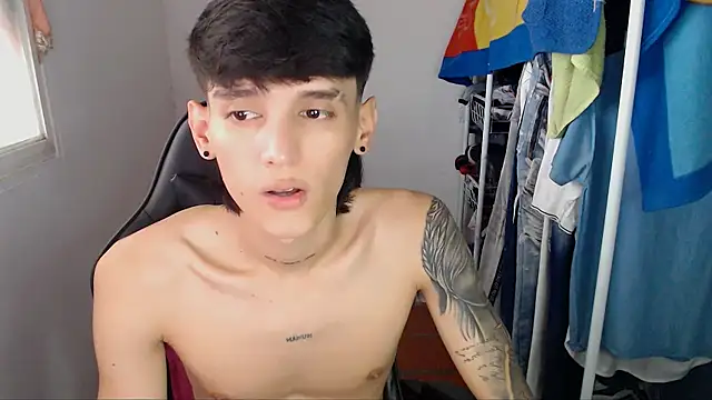 BOY-767 online show from February 19, 6:15 pm