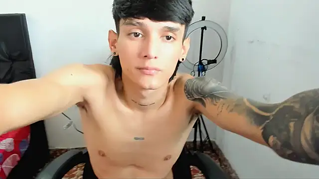 BOY-767 online show from April 17, 7:50 pm