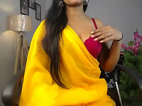 Snapshot of God_crush9 chatting on February 26, 5:06 am God crush9 online show from February 26, 5:06 am