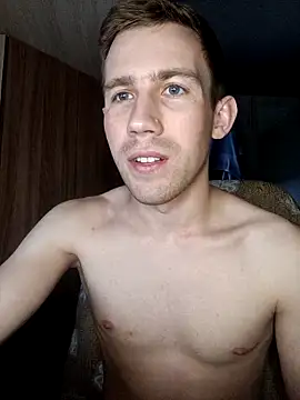 Snapshot of ---Dark--- chatting on April 10, 8:24 pm ---Dark--- online show from April 10, 8:24 pm