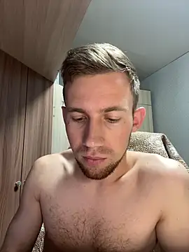 Snapshot of ---Dark--- chatting on May 25, 3:45 am ---Dark--- online show from May 25, 3:45 am