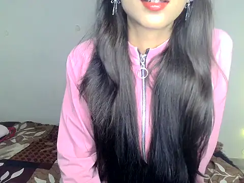 Snapshot of SIKSHA_SINGH chatting on May 2, 6:24 pm SIKSHA SINGH online show from May 2, 6:24 pm