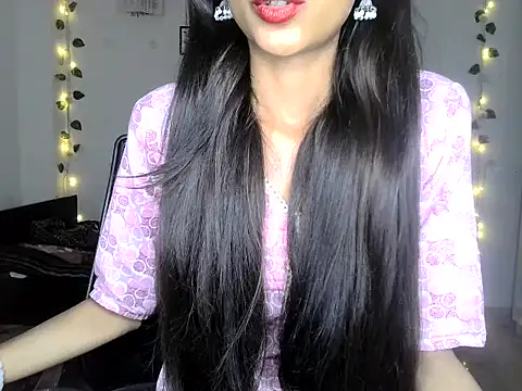 Snapshot of SIKSHA_SINGH chatting on May 31, 6:31 pm SIKSHA SINGH online show from May 31, 6:31 pm