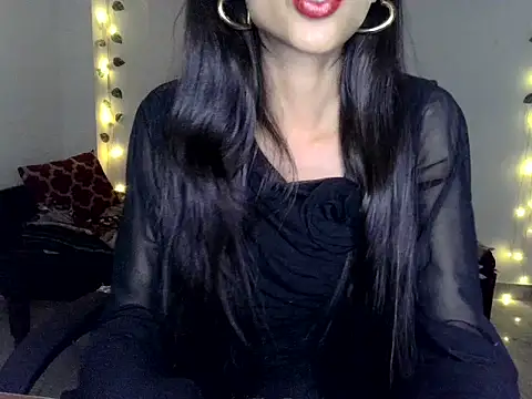 Snapshot of SIKSHA_SINGH chatting on June 6, 11:09 pm SIKSHA SINGH online show from June 6, 11:09 pm