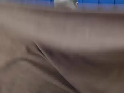 Snapshot of CurvyAssXX21 chatting on February 21, 6:25 am CurvyAssXX21 online show from February 21, 6:25 am