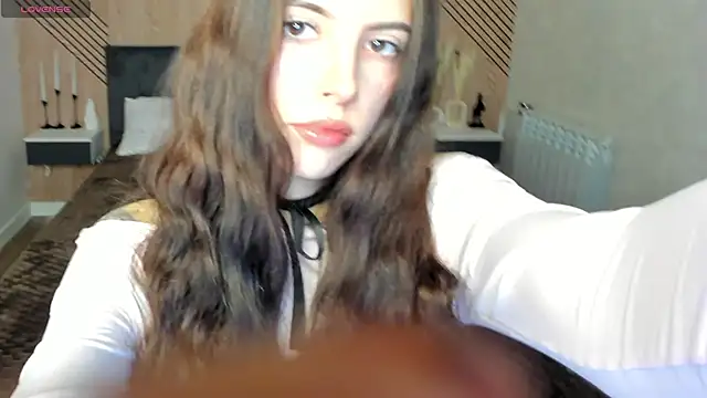 Snapshot of elise_robbie chatting on March 2, 1:08 am elise robbie online show from March 2, 1:08 am