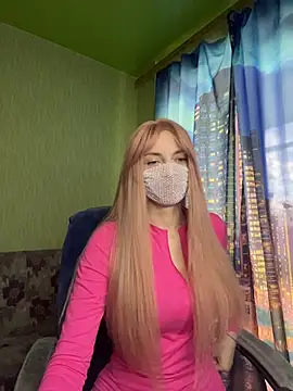 SophieBlackwood online show from April 13, 9:15 am