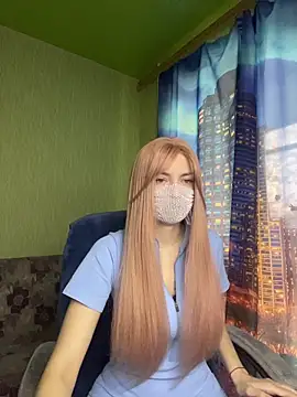 SophieBlackwood online show from April 14, 8:53 am