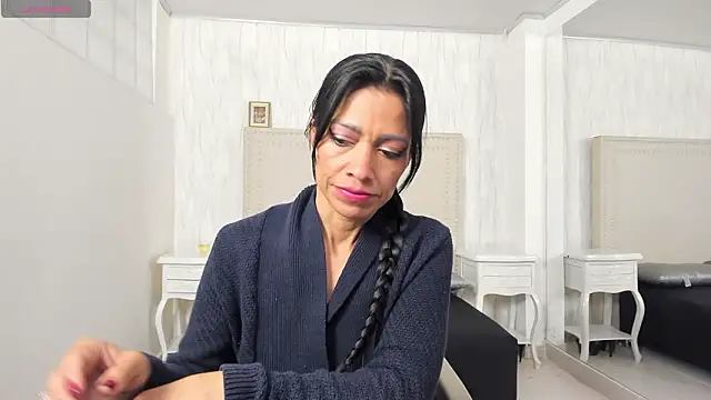 FernandaAvilax online show from March 28, 10:20 pm