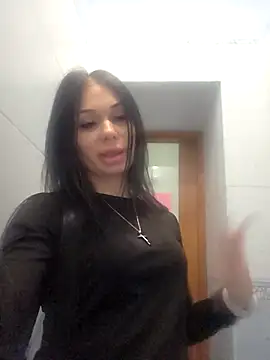 Snapshot of evavibe_ chatting on April 21, 11:27 am evavibe online show from April 21, 11:27 am