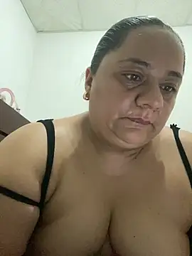 Snapshot of Melanny69x chatting on February 25, 10:36 am Melanny69x online show from February 25, 10:36 am