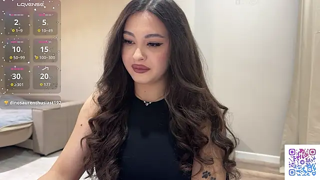 Snapshot of Sweet_BerryBabe chatting on May 19, 11:00 pm Sweet BerryBabe online show from May 19, 11:00 pm