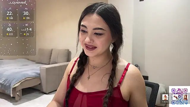 Snapshot of Sweet_BerryBabe chatting on May 24, 11:32 pm Sweet BerryBabe online show from May 24, 11:32 pm